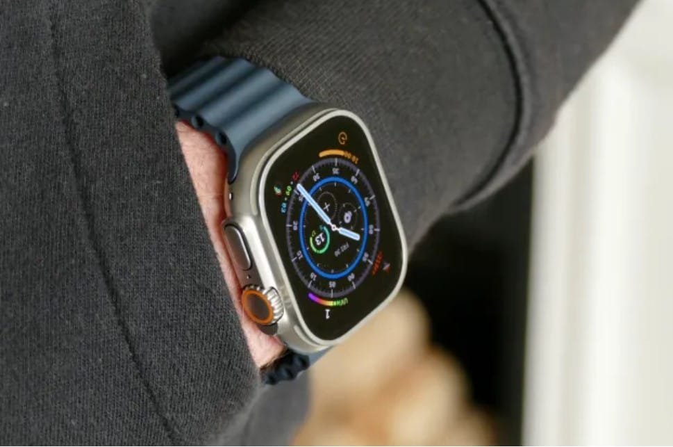 Apple Watch Ultra-design and display