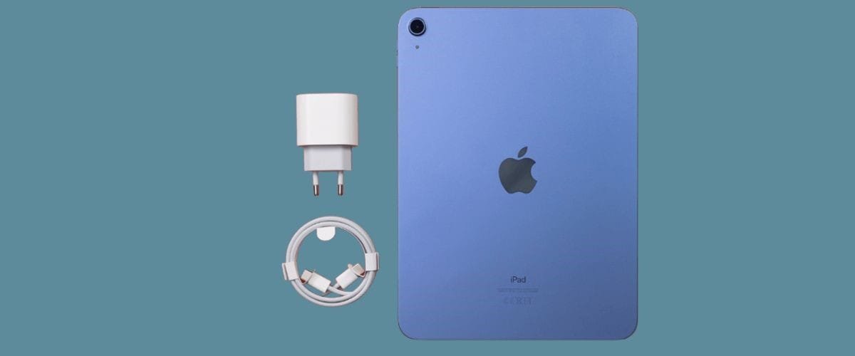 iPad (10th Generation) charge