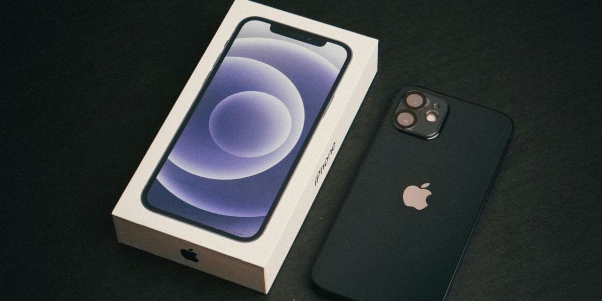 Unboxing iPhone 12 pro